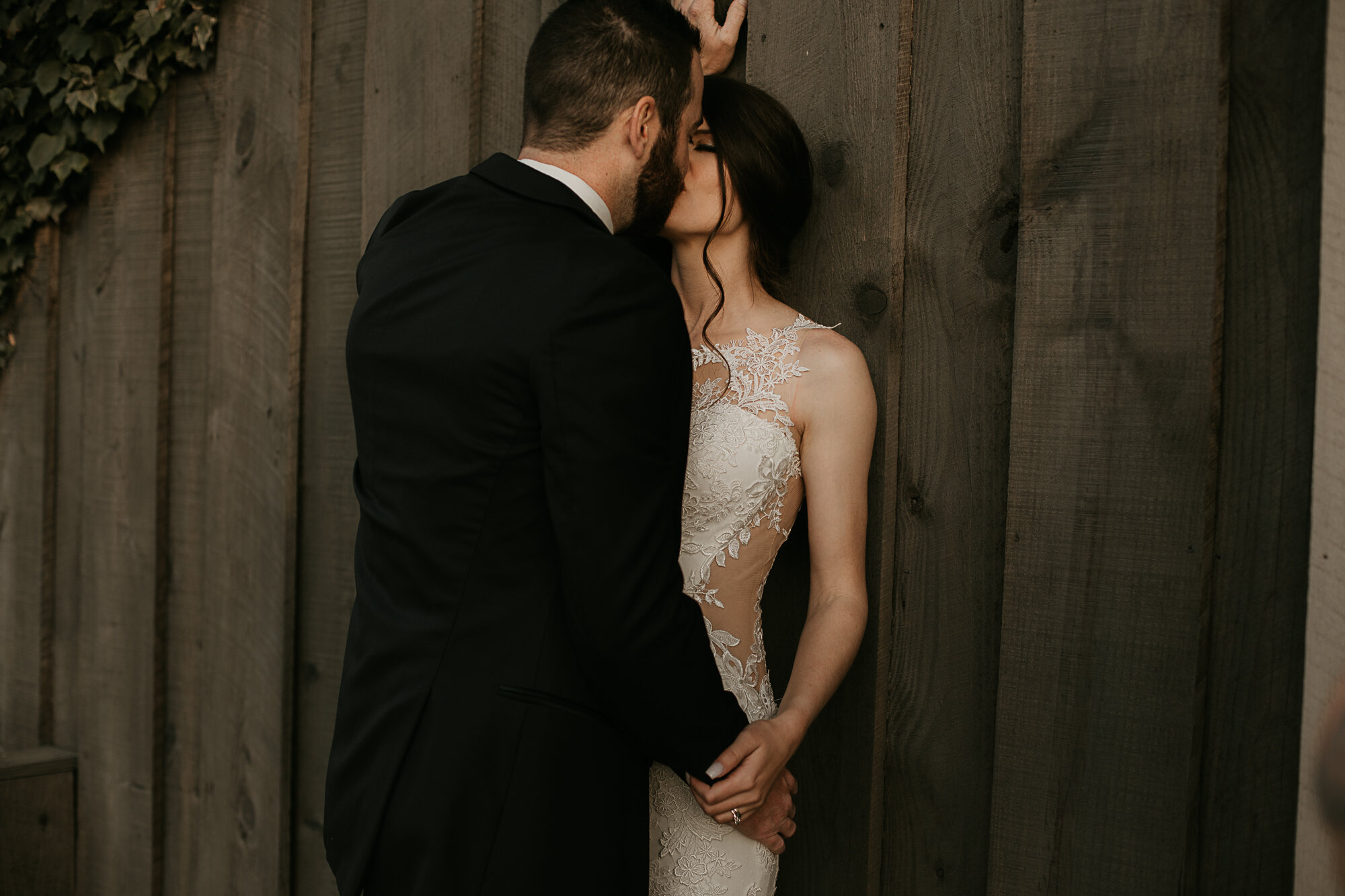 Lindsey_Gus_Dawsonville_Wedding_Photographer_Cold_Creek_Farm1639.jpg