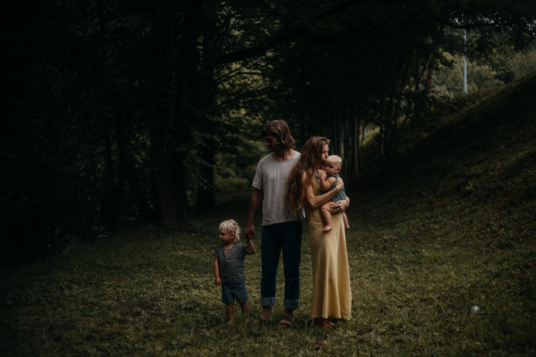 YoniRivers_For Web_KatrinaMarii_2019 (1 of 2).jpg