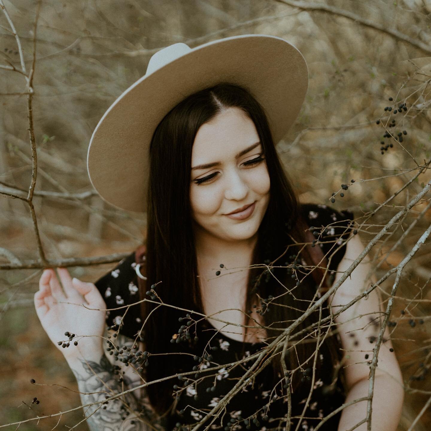 Hello it meeeee. Happy (end to your) Monday!! ☺️ 

I&rsquo;m probably going to be the odd one out saying this but I love Mondays, having a fresh start and setting new goals to crush for the week are two of my favorite things  

here&rsquo;s 10 ra